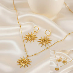 LOÉAR Golden Sun Spiral Set – 18K vergoldete Halskette & Ohrringe mit Sonnen-Design
