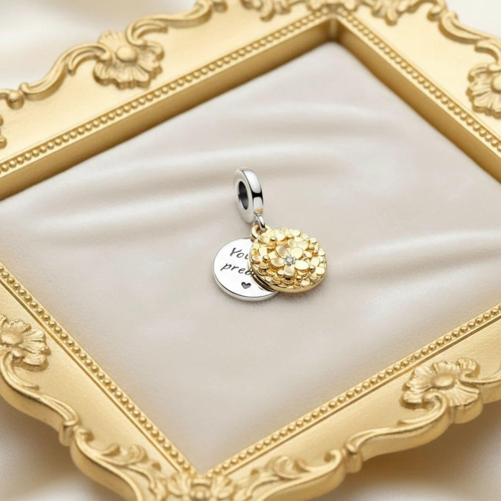 Anhänger in floraler Harmonie | Edelstahl Gravur Anhänger | LOÉAR