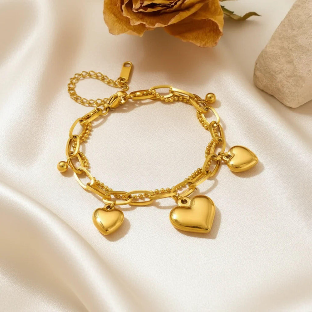 Doppellagige goldene Edelstahl-Halskette mit Herzanhänger – elegante 18K vergoldete Kette von LOÉAR