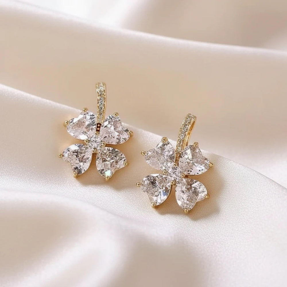 Damenblumenohrringe - Zirkonia-Blüten | LOÉAR